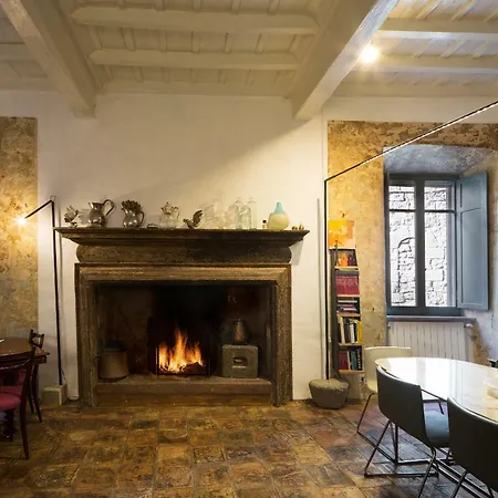 Delle Arti Homestay Viterbo